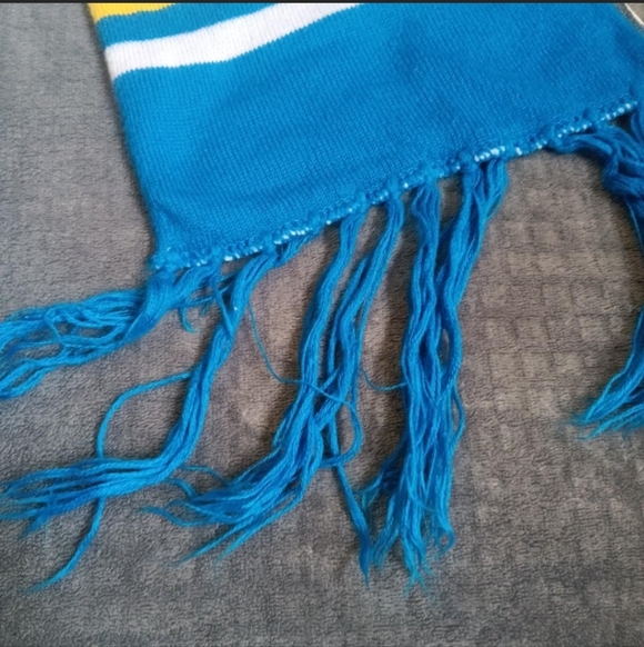 Pepsi Smile Emoji Winter Scarf Unisex Colorful Y2K Happy Bright Ski Snow Knit - Picture 6 of 9